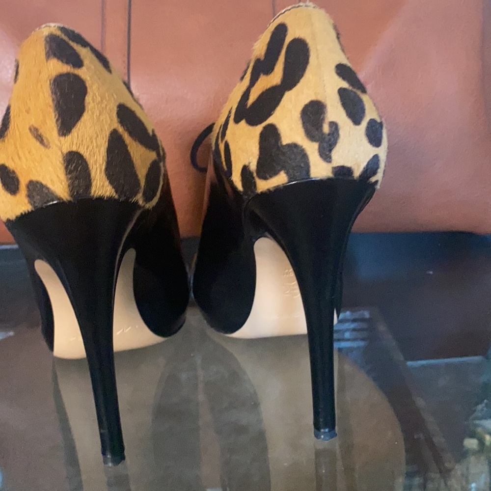 Leopard Open Toe Booty Heels - Picture 9 of 11
